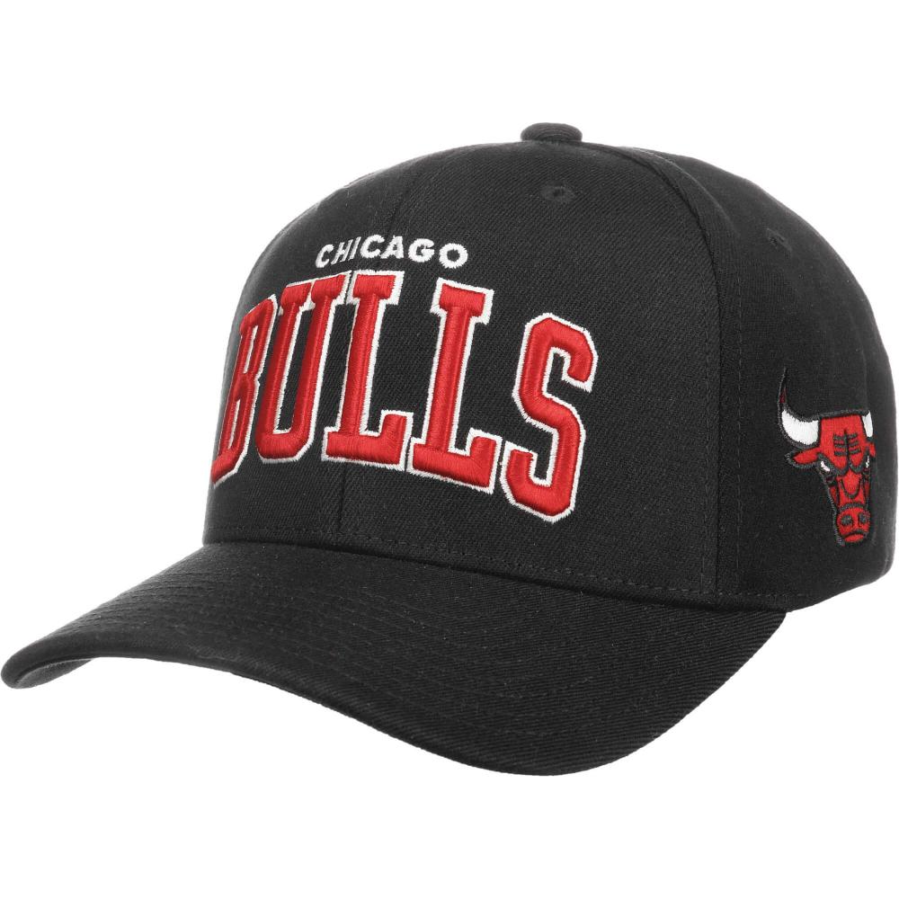 Mitchell & Ness The Champ Redline Snapback Chicago Bulls Black