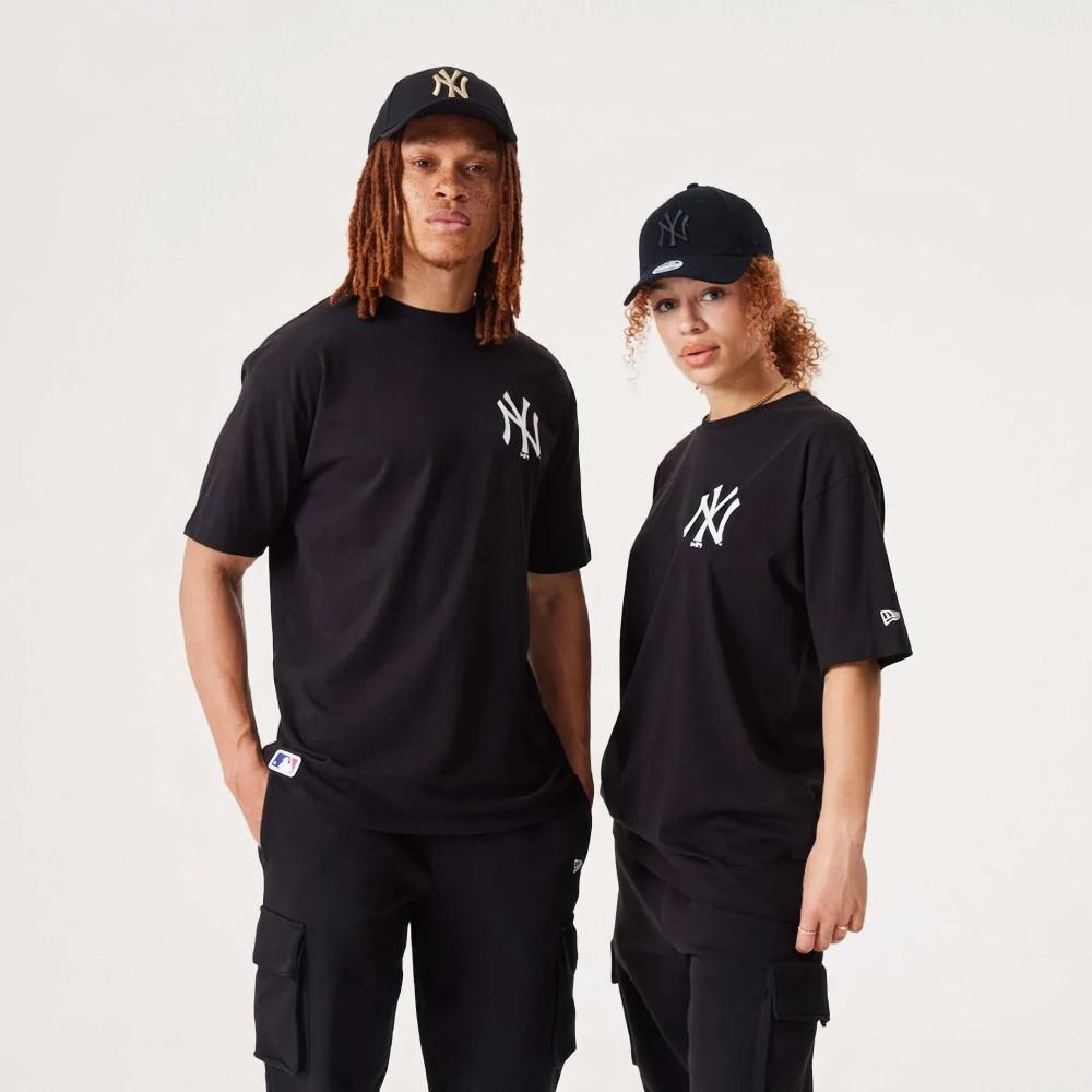 NEW ERA MLB Big logo New York Yankees Essentials Oversized Black T-Shirt