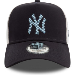 Šiltovka so sieťkou New Era 940 MLB New York Yankees Seasonal Infill Navy A-Frame Trucker Cap tmavomodrá