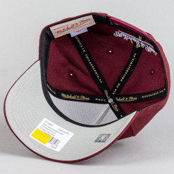 Šiltovka Mitchell & Ness NBA Fashion Basic PRO Snapback Chicago Bulls tmavo-fialová