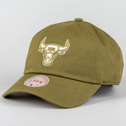 Šiltovka Mitchell & Ness NBA Fashion Basic Strapback Chicago Bulls olivová