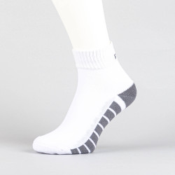 Pánske športové ponožky PEAK Medium Cut Socks biele