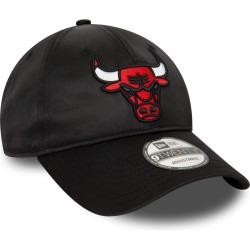 Šiltovka New Era 920 Chicago Bulls NBA Satin Black 9TWENTY Adjustable Cap čierna