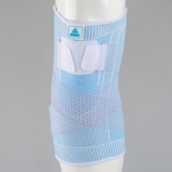 Peak Knee Protector (26x14 cm) Lt.Blue