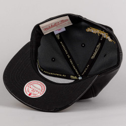 Mitchell & Ness NBA Day One Snapback Chicago Bulls Black / Gold