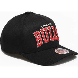 Mitchell & Ness The Champ Redline Snapback Chicago Bulls Black