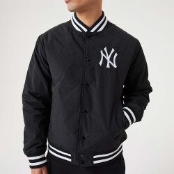 NEW ERA New York Yankees MLB Team Logo Black Bomber Jacket Black