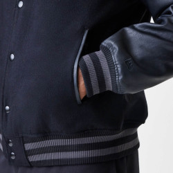 Bunda NEW ERA Chicago Bulls NBA Tonal Black Varsity Jacket čierna