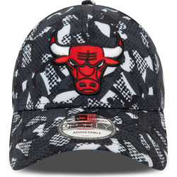 Šiltovka New Era 940 Chicago Bulls NBA Seasonal Print Black 9FORTY Adjustable Cap čierna