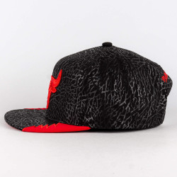 Mitchell & Ness NBA DAY 5 SNAPBACK CHICAGO BULLS BLACK / RED