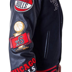 Bunda bomber New Era NBA Chicago Bulls Patch College Jacket čierna