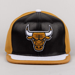 Mitchell & Ness NBA Day One Snapback Chicago Bulls Black / Sand