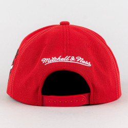 Mitchell & Ness Half N Half Snapback Chicago Bulls Red / Black