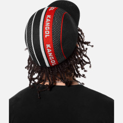Šiltovka KANGOL® TROPIC GAME STRIPE SPACECAP čierna