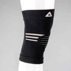 Peak Knee Protector (28x17 cm) Black