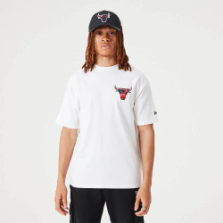 NEW ERA Chicago Bulls NBA Infill Team Logo White Oversized T-Shirt White