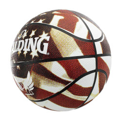 Spalding Trend Stars Stripes Rubber Basketball (sz. 7)