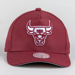 Šiltovka Mitchell & Ness NBA Fashion Basic PRO Snapback Chicago Bulls tmavo-fialová