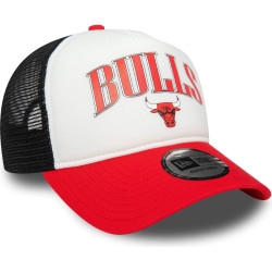 Šiltovka so sieťkou New Era 940 Chicago Bulls NBA Retro Red E-Frame Trucker Cap červená