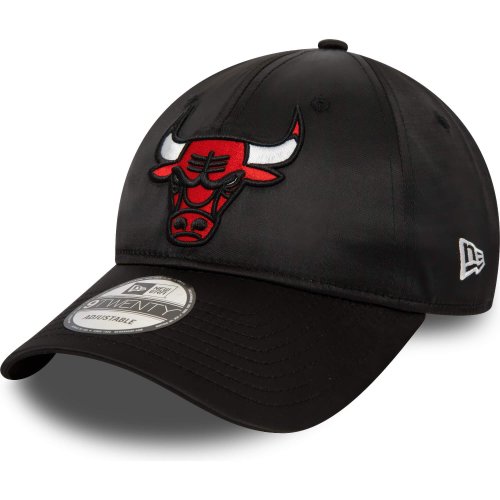 Šiltovka New Era 920 Chicago Bulls NBA Satin Black 9TWENTY Adjustable Cap čierna